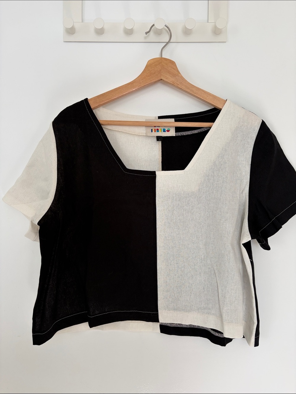 NWOT Ersa Fibers handsewn quilted 100% linen crop top, size L - Picture 2 of 4